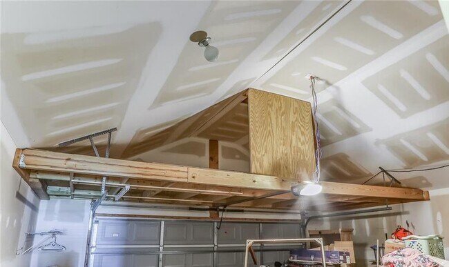 Building Photo - 345 Abigail Cir