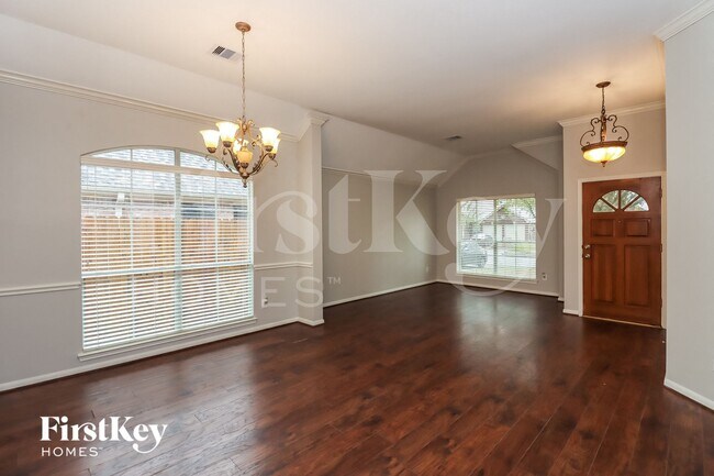 Foto del edificio - 1411 Amber Knoll Ct