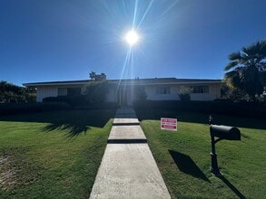 Building Photo - 3843 Dalehurst Dr