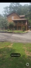 Building Photo - 725 Woodlawn Dr