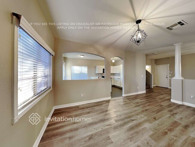 Foto del edificio - 21803 N 40th Pl