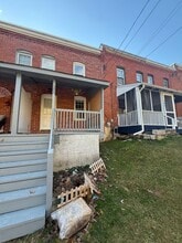 Building Photo - 395 Hephzibah Hill Rd