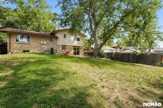 Foto del edificio - 4733 S Willow St