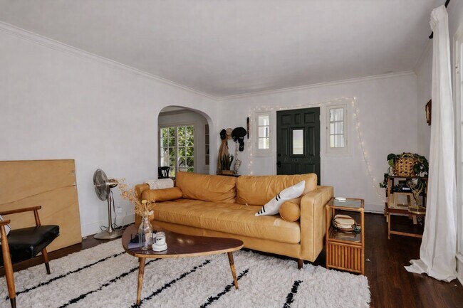 Foto del edificio - 2345 W 21st St