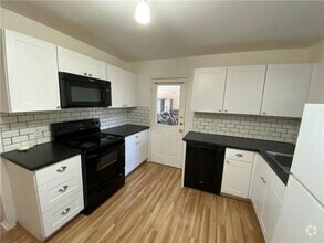 Building Photo - 8311 Hathaway Dr