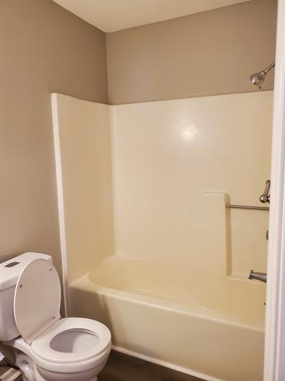 Primary Photo - 1803 Longview Dr SW