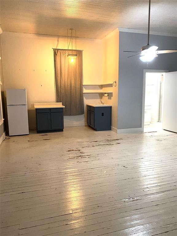 1006 Main St Unit A, Bastrop, TX 78602 Room for Rent in Bastrop, TX