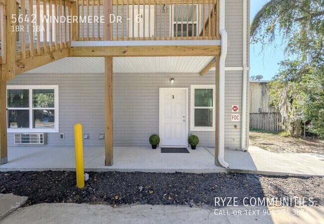 Foto del edificio - 5642 Windermere Dr