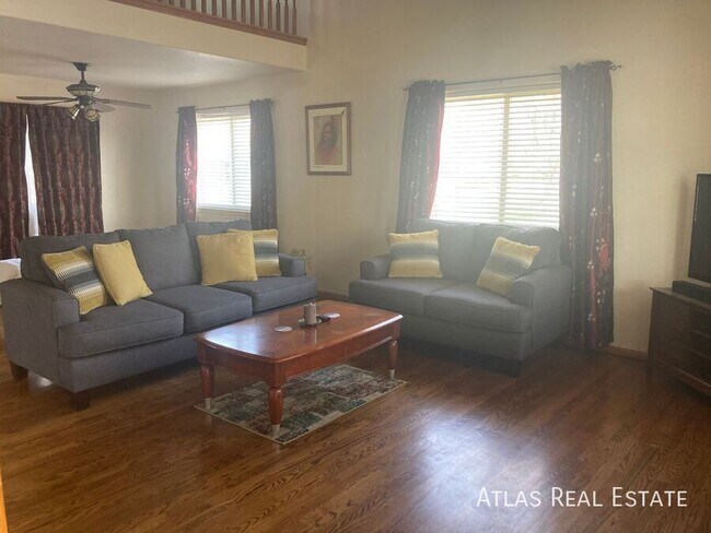 Foto del edificio - 491 Sodalite Ct