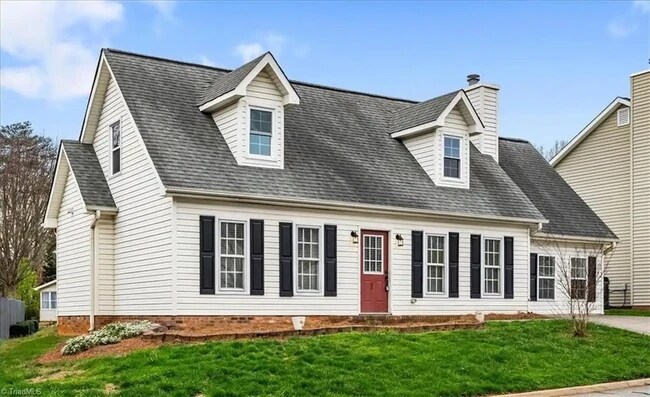 Foto del edificio - 332 Brookside Ct