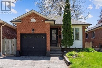 Building Photo - 121 Ribblesdale Dr