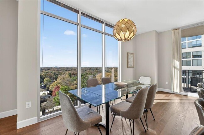 Foto del edificio - 1820 Peachtree St NW