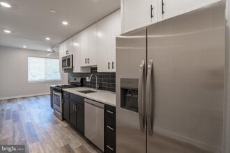 Building Photo - 644 N 38th St