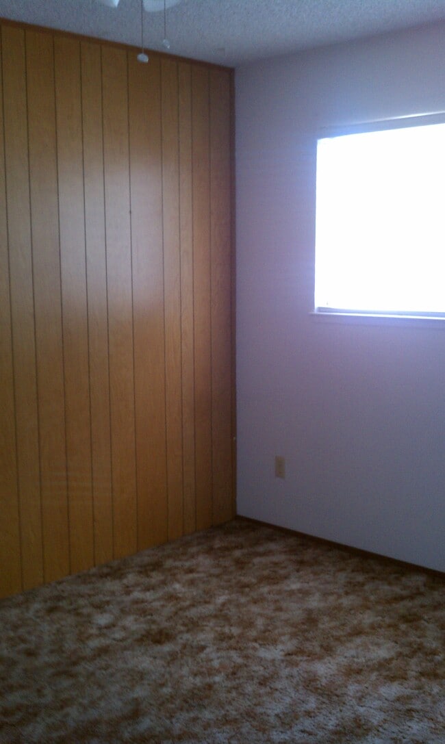 Foto del edificio - 2200 Newbury Cir