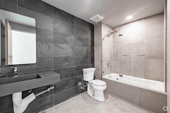 3 habitaciones, 2 baños - 1300 pies cuadrados - Baño - Studio City View