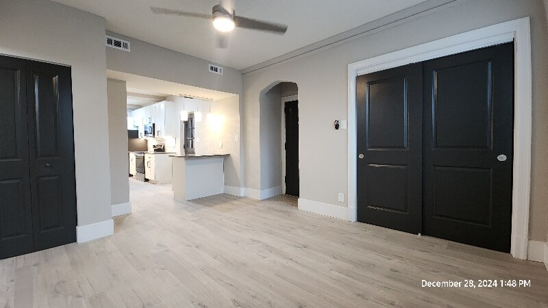 Foto principal - 813 Westwood Dr
