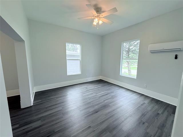 Foto del edificio - 1326 W Sears St