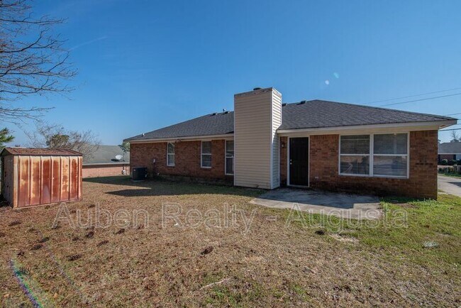 Building Photo - 3428 Monte Carlo Dr