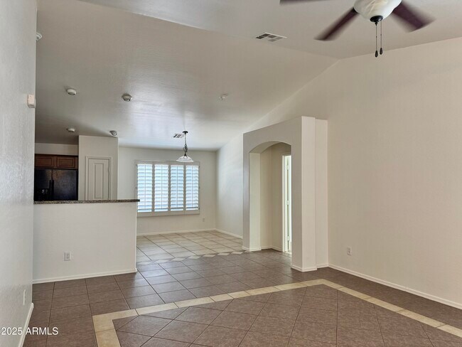 Foto del edificio - 45775 W Windmill Dr