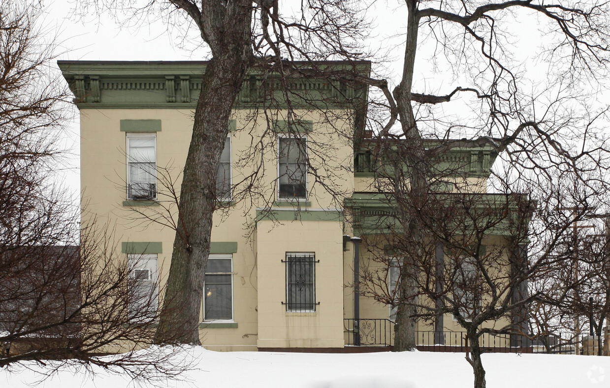 Building Photo - St. Malachi Apts.