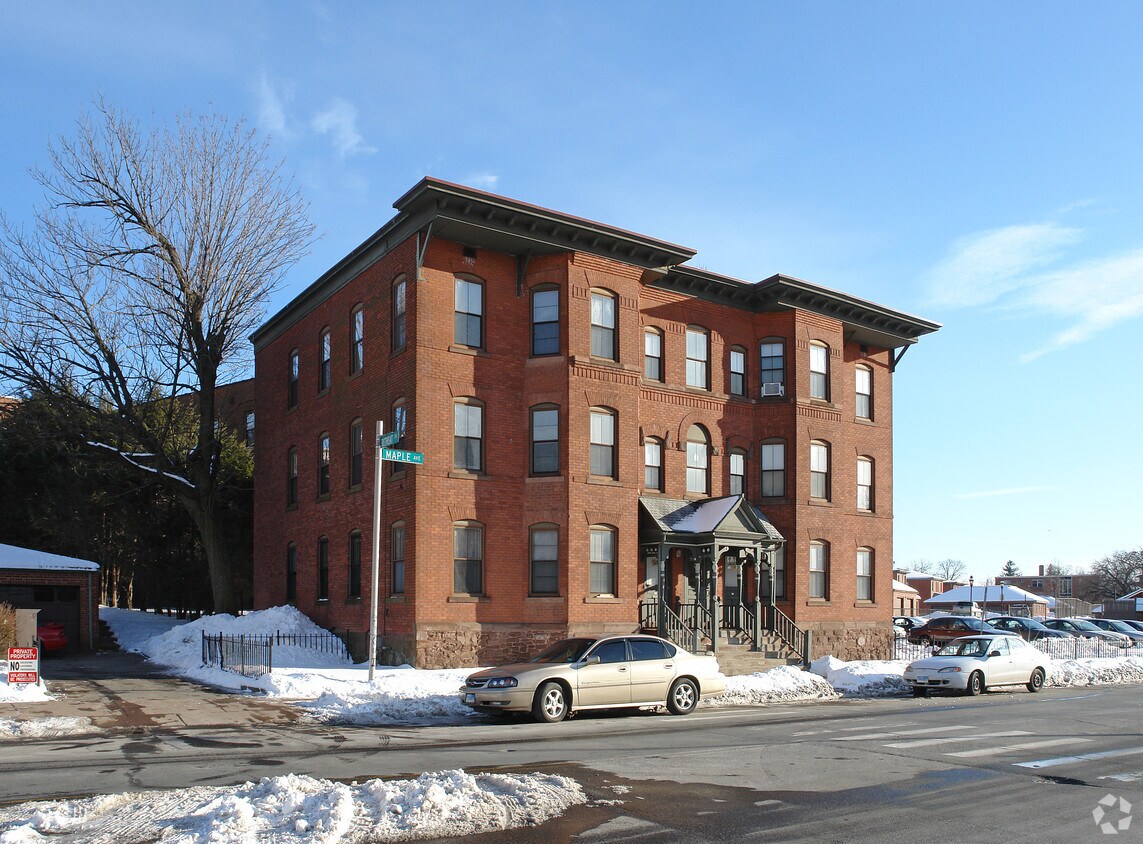 Building Photo - 54-58 Maple Ave