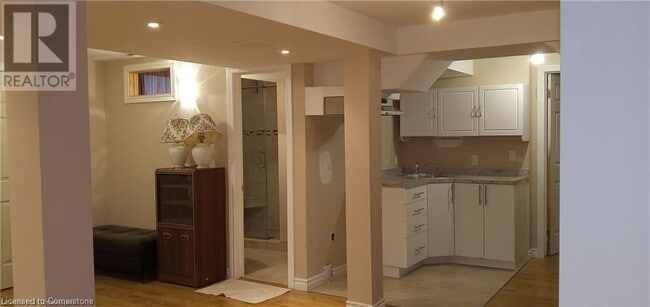Building Photo - 84 Apple Ridge Dr