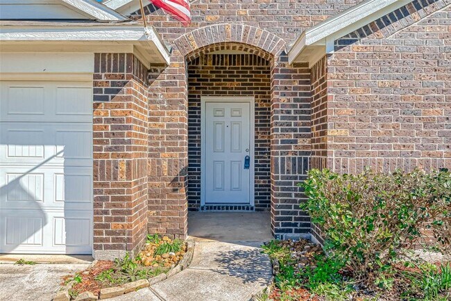 Building Photo - 20422 Sweet Louetta Ln