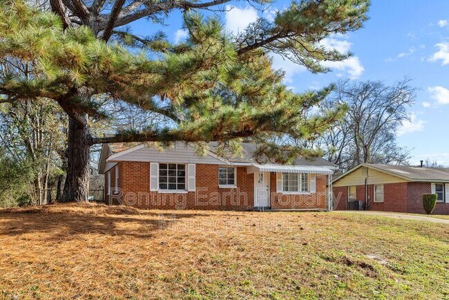Building Photo - 1441 Creel St