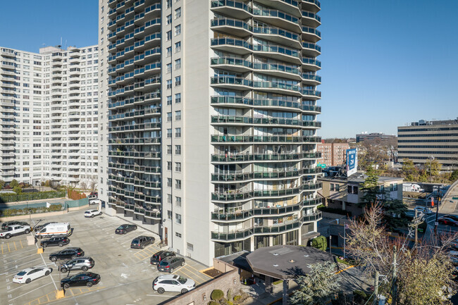 Foto del edificio - The Pembroke at Fort Lee