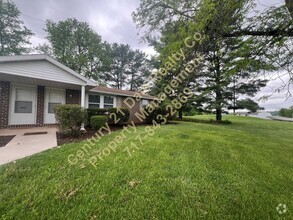 Building Photo - 909 Bowers Bridge Rd
