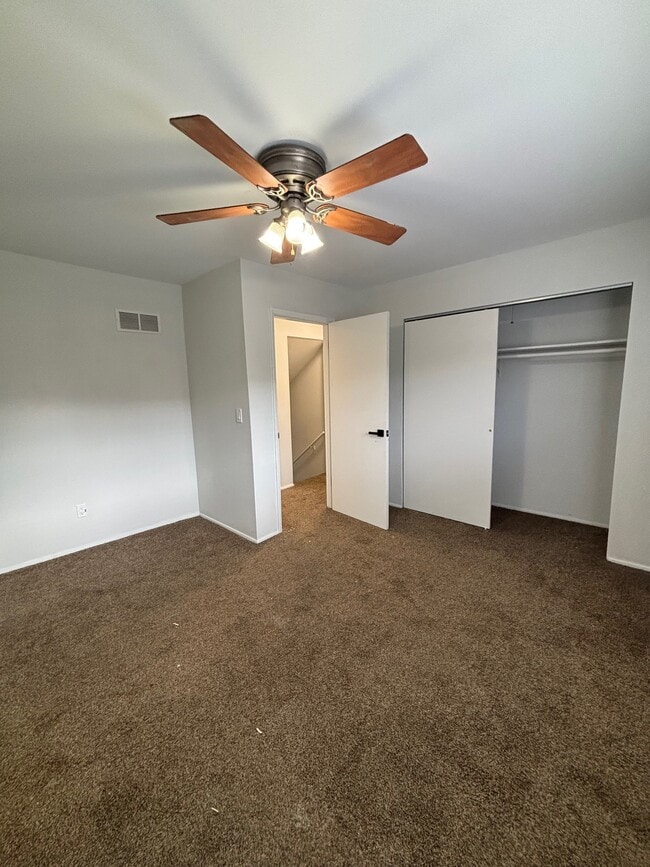 Photo - 2730 Center St Apartment