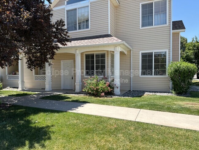 Photo - 2461-F 1/4 F 1/4 Rd Townhome