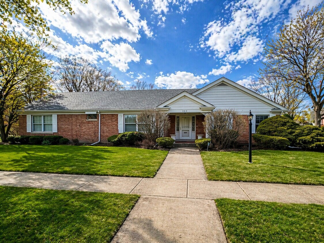 Foto del edificio - 200 Cherry St