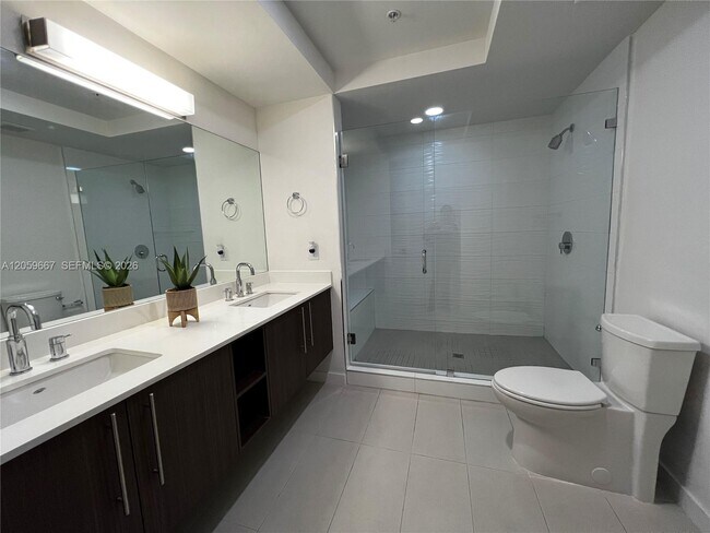 Foto del edificio - 7825 NW 107th Ave