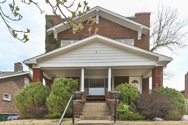 Foto del edificio - 1040 Childress Ave