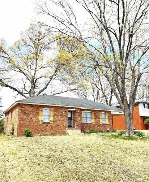 Building Photo - 3469 Northmoor Ave