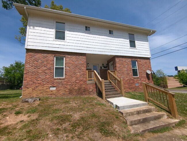 Foto del edificio - 2015 Duncan Ave