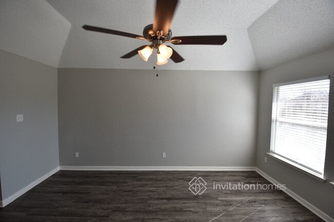 Building Photo - 7965 Quest Ct