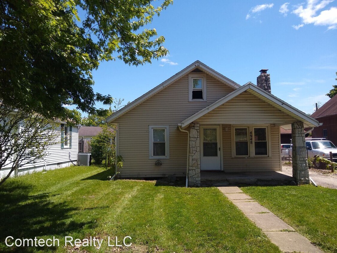 3 br, 1 bath House 4948 Wildrose Drive House for Rent in Dayton, OH