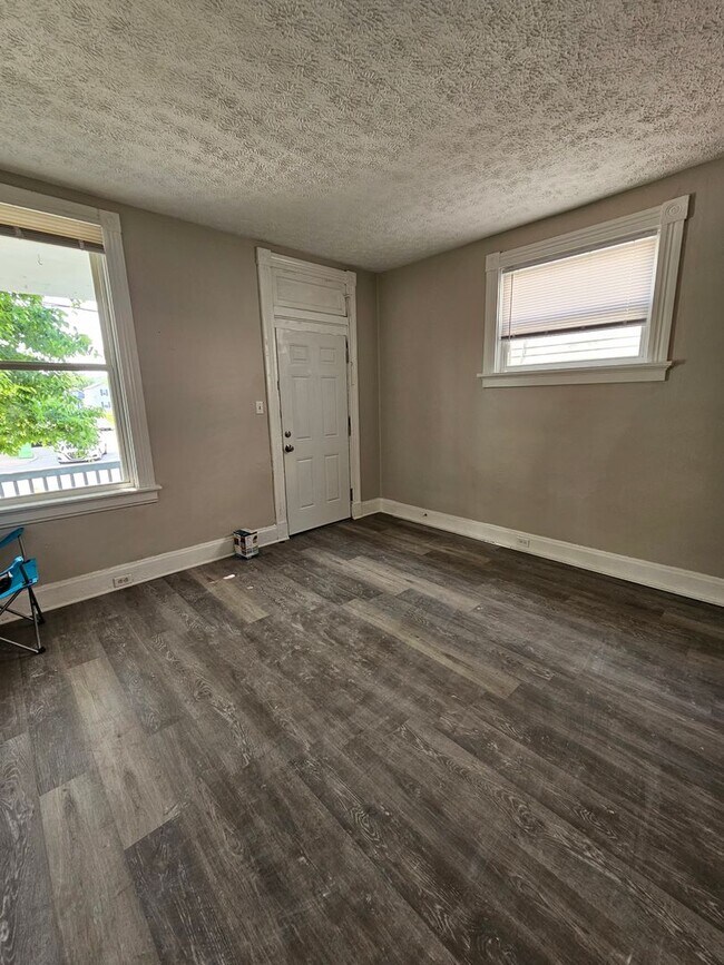 Foto del edificio - 6710 Vine St