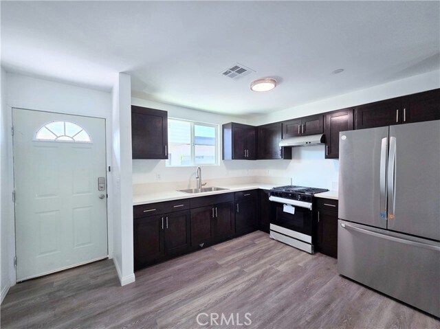 Foto del edificio - 720 W Cherry St