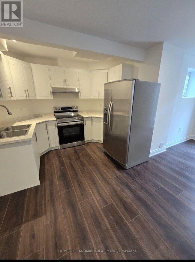 Building Photo - 147 Bocelli Crescent