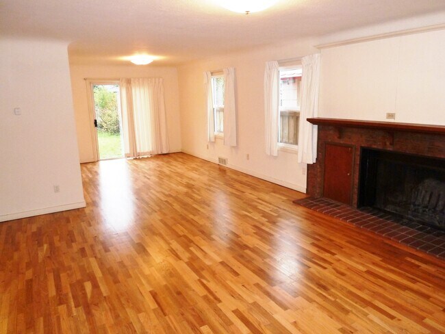 Foto del edificio - 1263 Tyler St