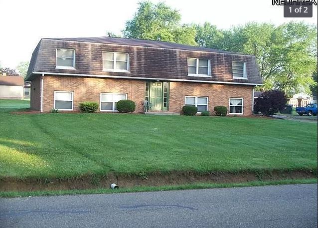 Building Photo - 820 Klinger Ave