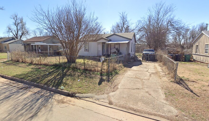 Foto principal - 716 SE 42nd St