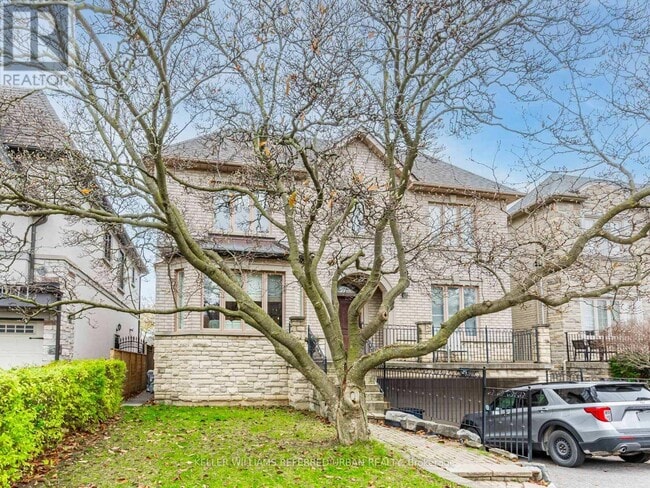 Building Photo - 20 Roberta Dr