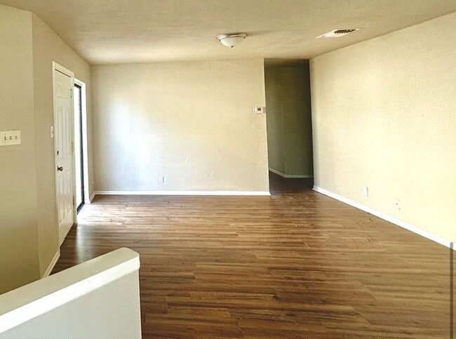 Building Photo - 8432 Dixon Ridge Dr