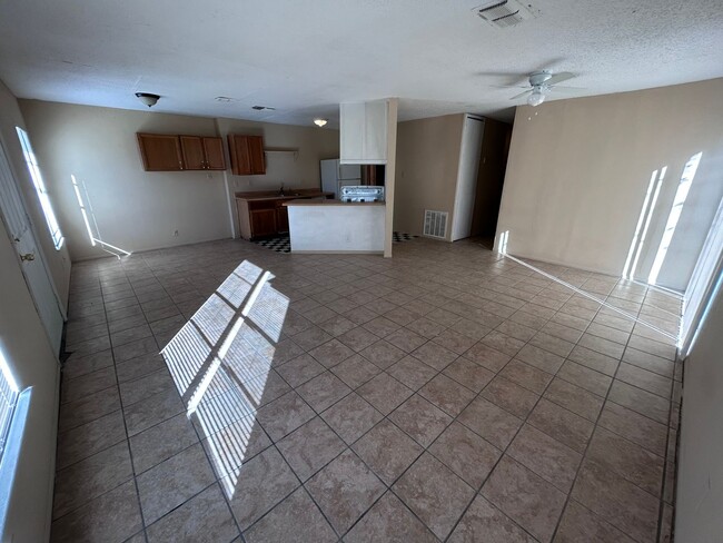 Building Photo - 7809 Sarepto