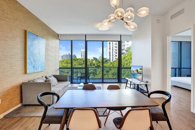 Foto del edificio - 1220 17th St