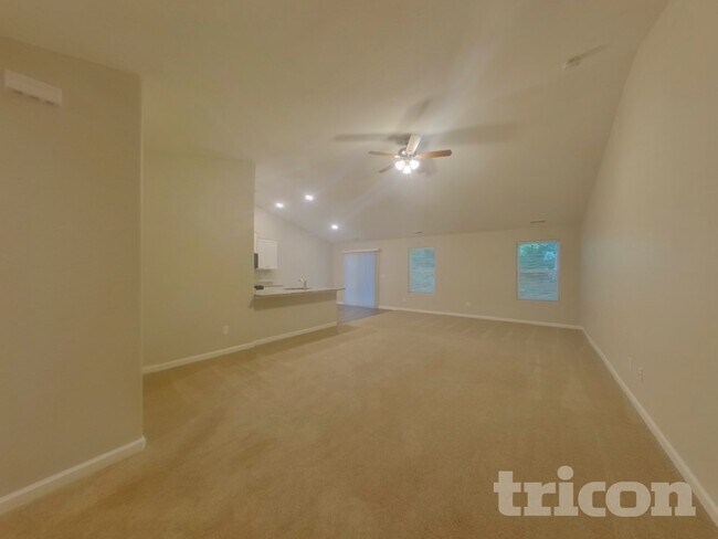 Foto del edificio - 320 Waterstone Dr